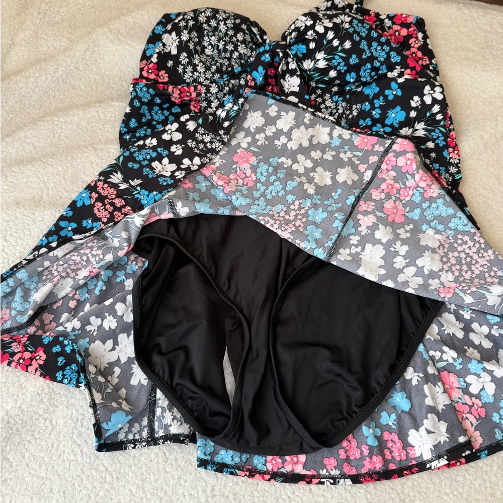 Swim Solutions floral swim dress - Picture 8 of 13